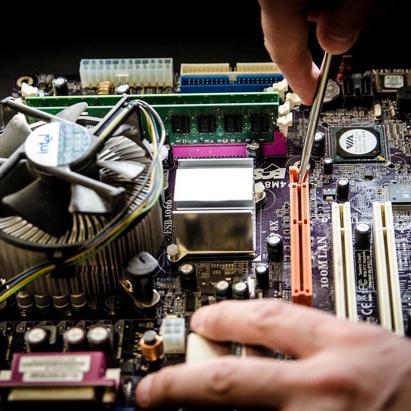 Computer repair service in Vilnius
