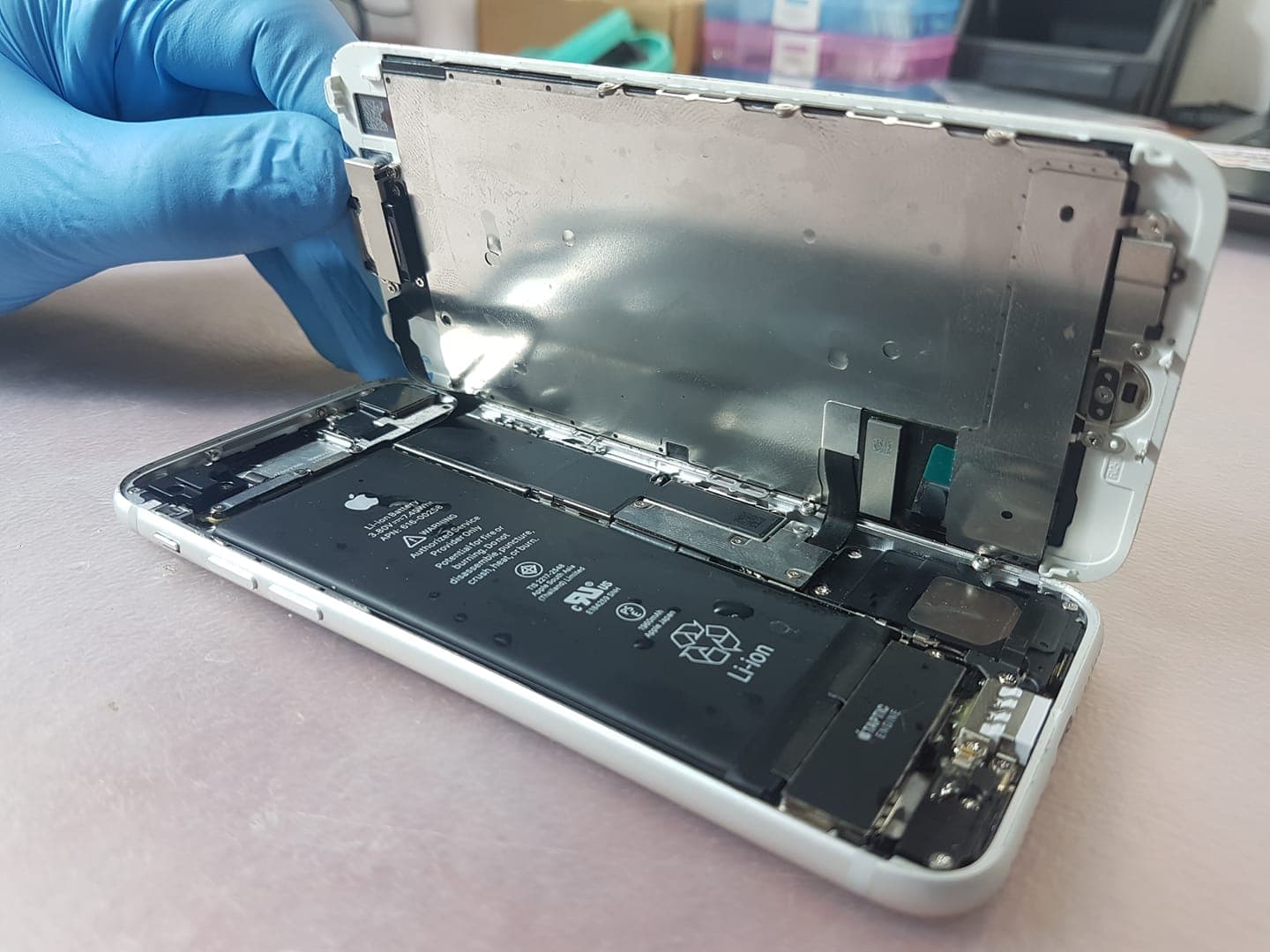 EFIX iPhone remonto privalumai