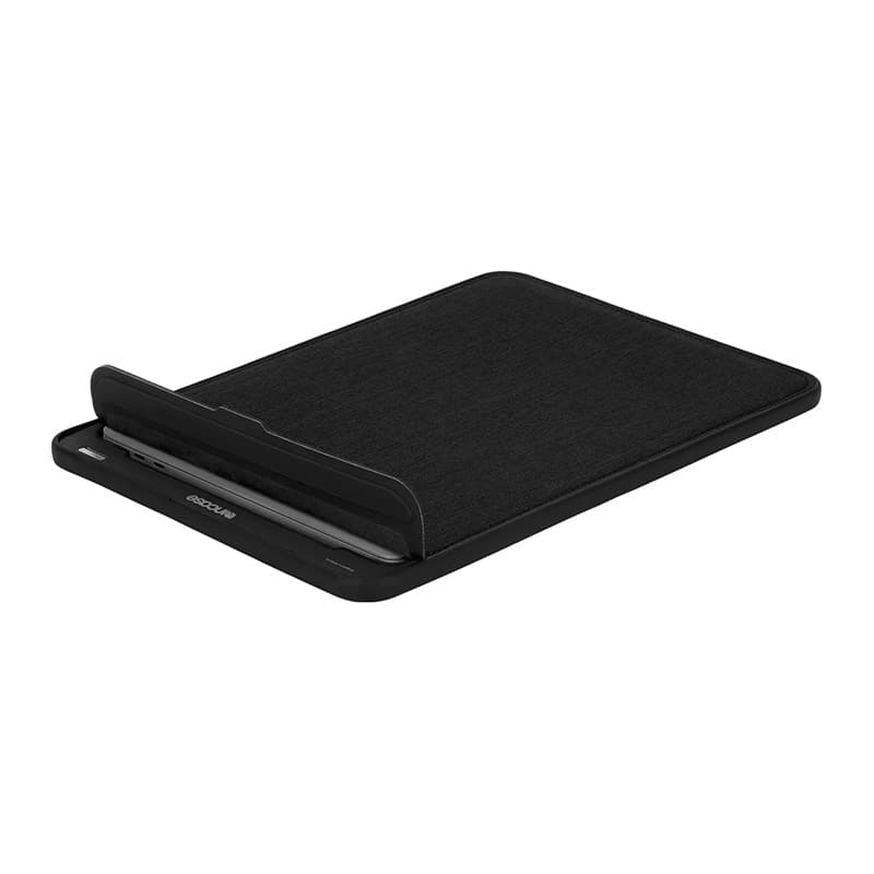 Incase ICON Sleeve with Woolenex - Cover for MacBook Pro 13" (M2/M1/2022-2020) / MacBook Air 13" (M2/M1/2022-2020) (graphite)