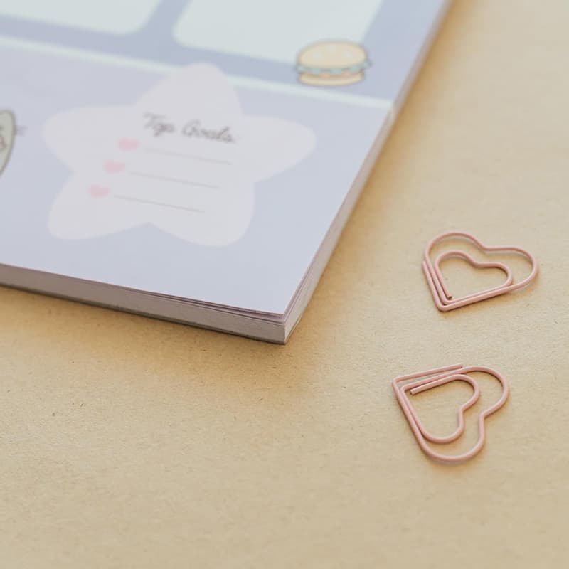 Pusheen - Weekly Planner from the Moments Collection 54 pages A3 5