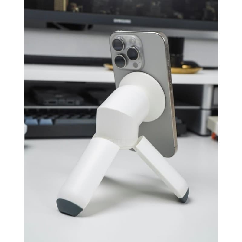 STM MagPod - iPhone TriPod with MagSafe Compatibility - white 6