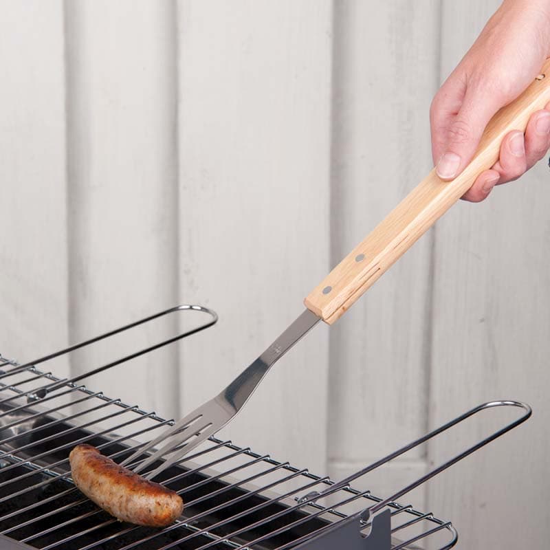 BBQ - a fork necessary for grilling, long with a wooden handle of 41 cm 2