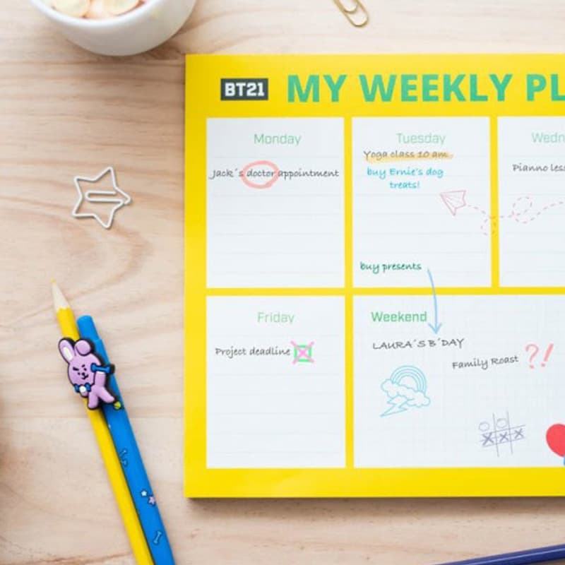 BT21 - Weekly planner 54 A4 pages 5