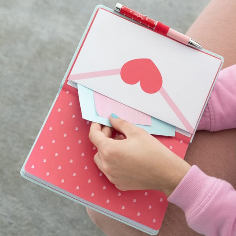 Pusheen - Notebook + pen flashlight from the Purrfect Love collection 7