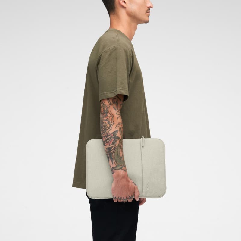 Incase Crosstown Sleeve with Woolenex - Case with Pocket for MacBook Pro 14" (M4/M3/M2/M1/2024-2021) (Limestone) 7