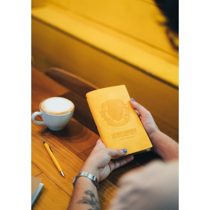 Harry Potter - Hufflepuff Leather Travel Notebook 12x19.6 cm (Yellow) 6