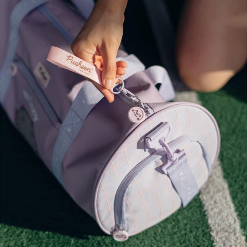 Pusheen - Sports/travel bag from the Moments collection (30 x 50 cm) 6