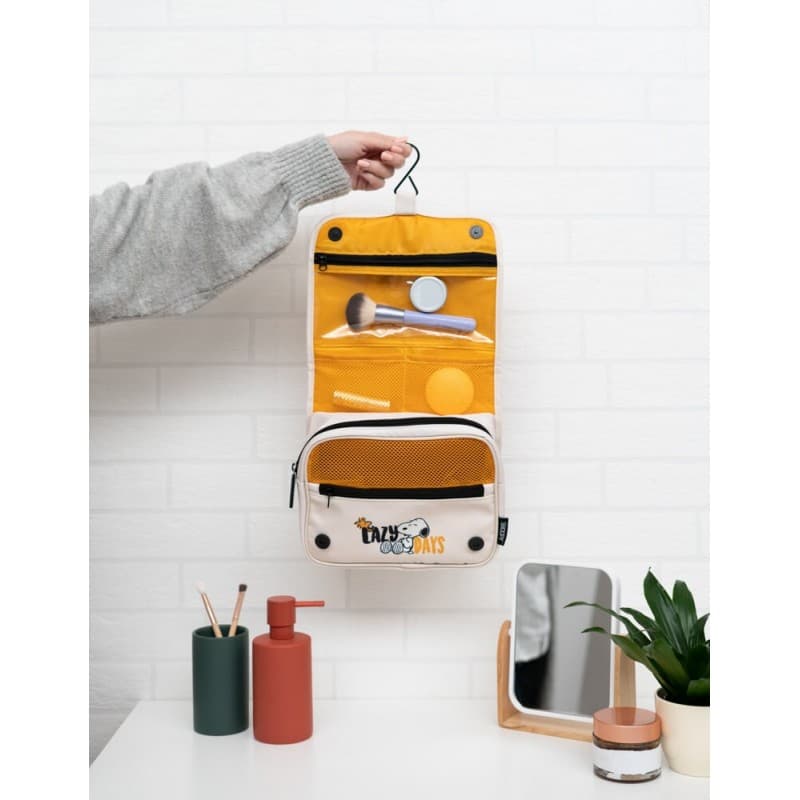 Snoopy - Travel Toiletry Bag with Hanging Hook 8