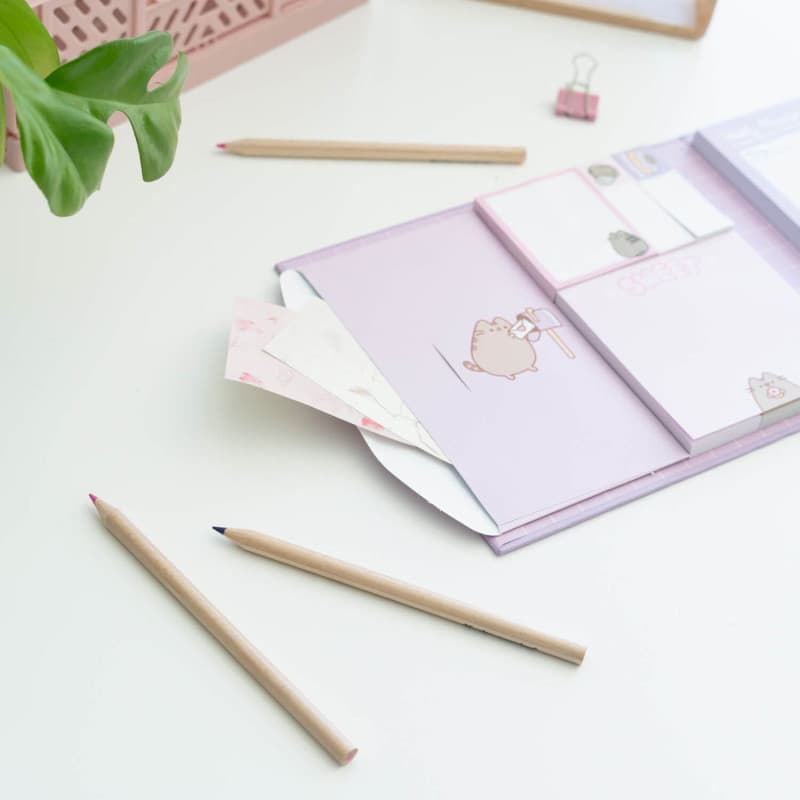 Pusheen - Weekly planner with sticky notes from the Moments collection (19.3 x 16.5 cm) 5
