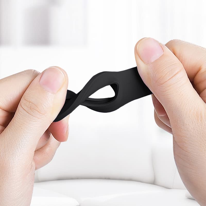 Crong Silicone Case with Key Ring – Protective keychain case for Apple AirTag 1/2 (black) 6