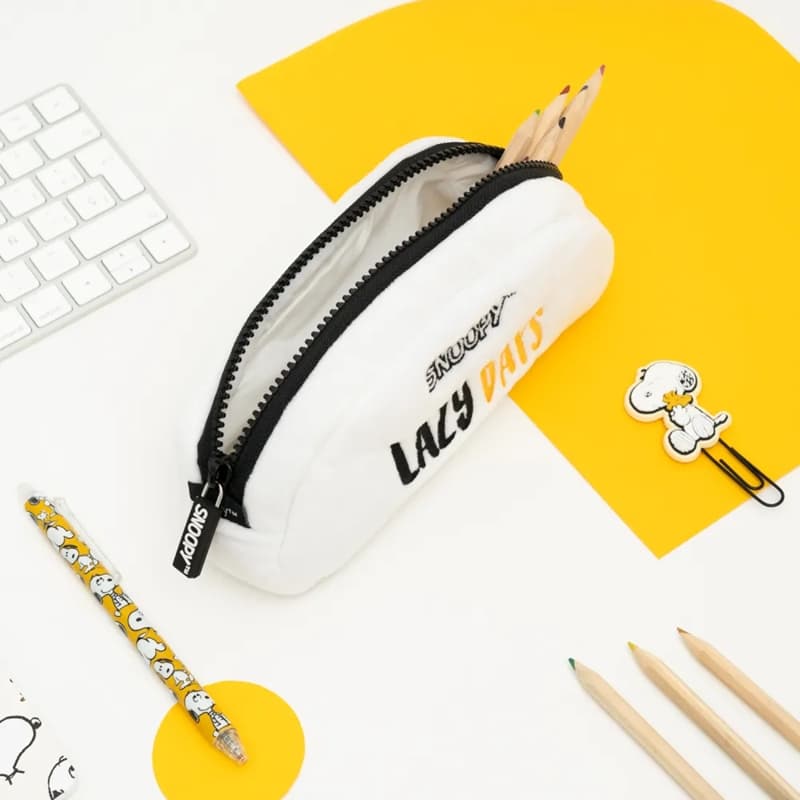 Snoopy - Plush pencil case for accessories from the Lazy Days collection 5
