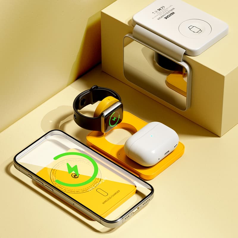 WEKOME WP-U172 - 3-in-1 Wireless Charger with MagSafe for iPhone, Apple Watch, and AirPods + Mirror (Yellow) 5