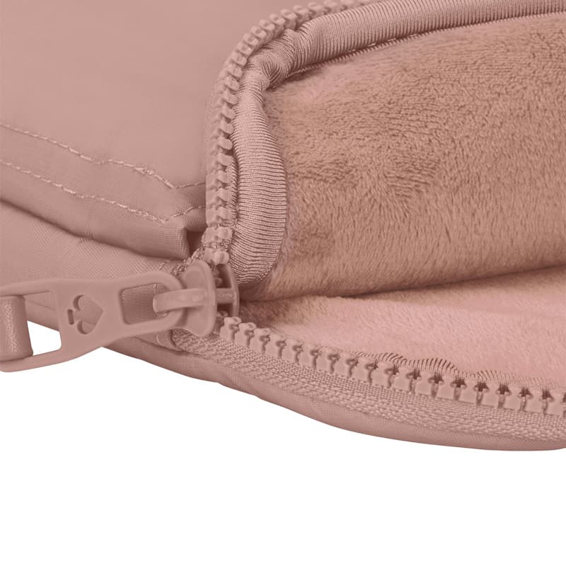 Kate Spade New York Puffer Sleeve - MacBook Pro 14" / Notebook 14" Cover (Madison Rouge Nylon) 7