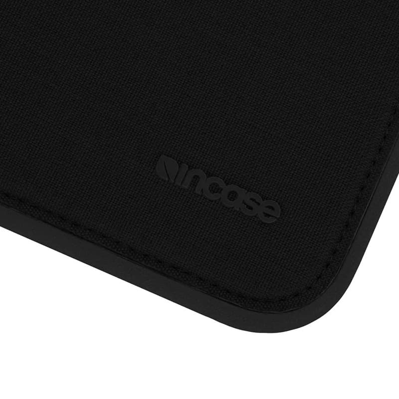 Incase ICON Sleeve with Woolenex - Cover for MacBook Pro 13" (M2/M1/2022-2020) / MacBook Air 13" (M2/M1/2022-2020) (graphite) 8