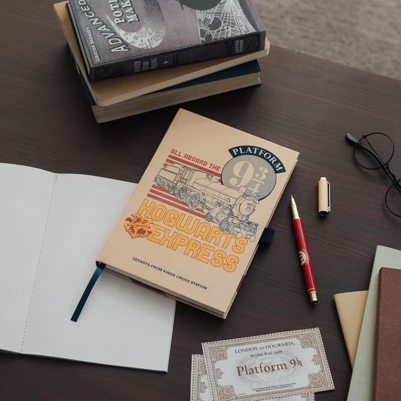 Harry Potter - Notebook / Notebook A5 with Pen Platform 9 3/4 3