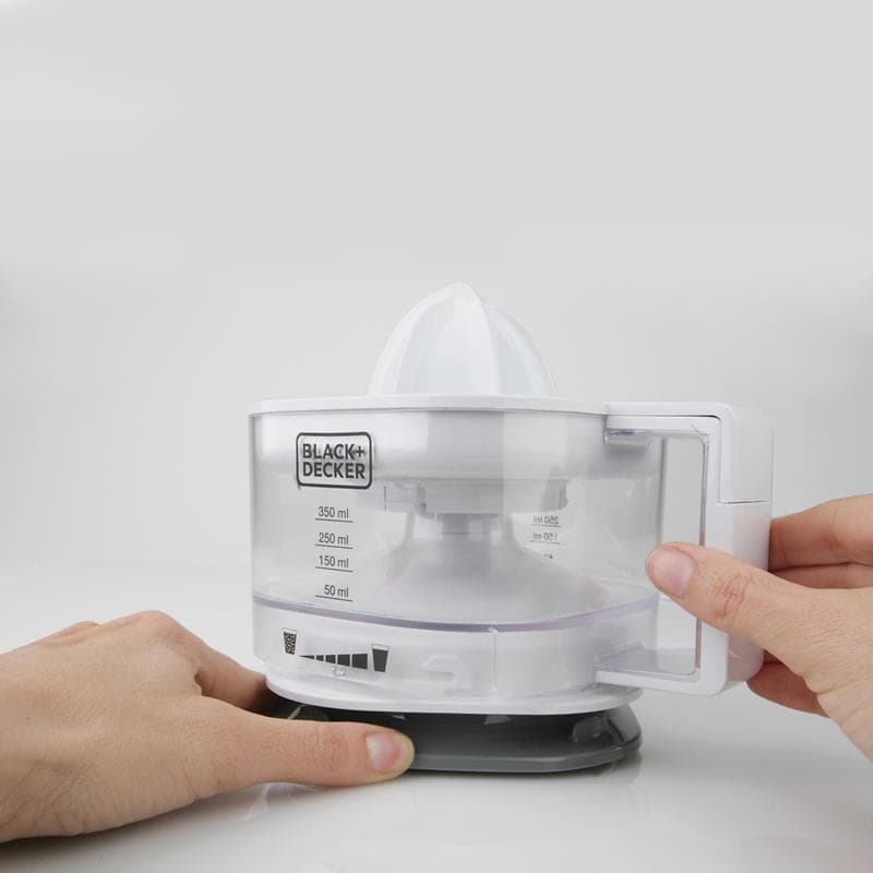 Black&Decker - Citrus squeezer 3