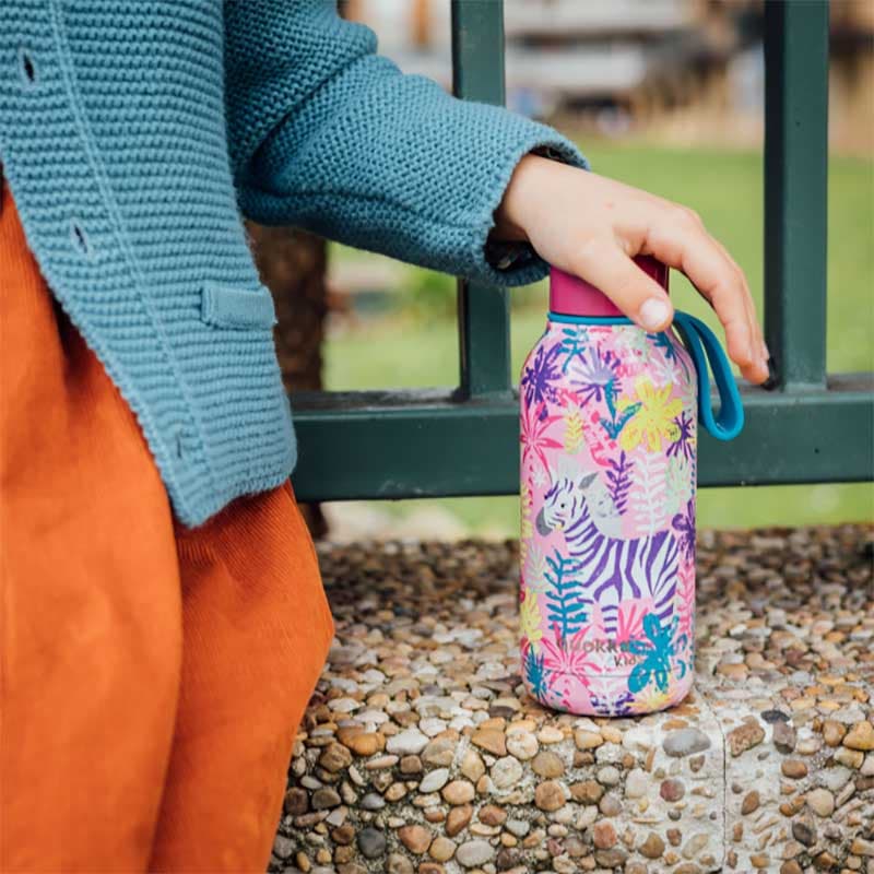 Quokka Solid Kids with strap - Stainless steel thermal bottle 330 ml with strap (Zebras) 2
