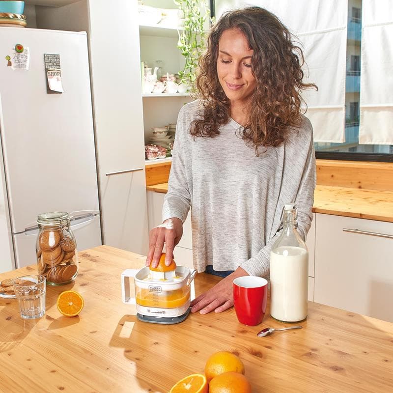 Black&Decker - Citrus squeezer 8