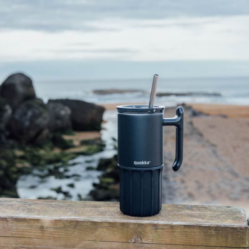 Quokka Umi - Stainless Steel Thermal Mug 720ml with Straw and Silicone Base (Black) 3