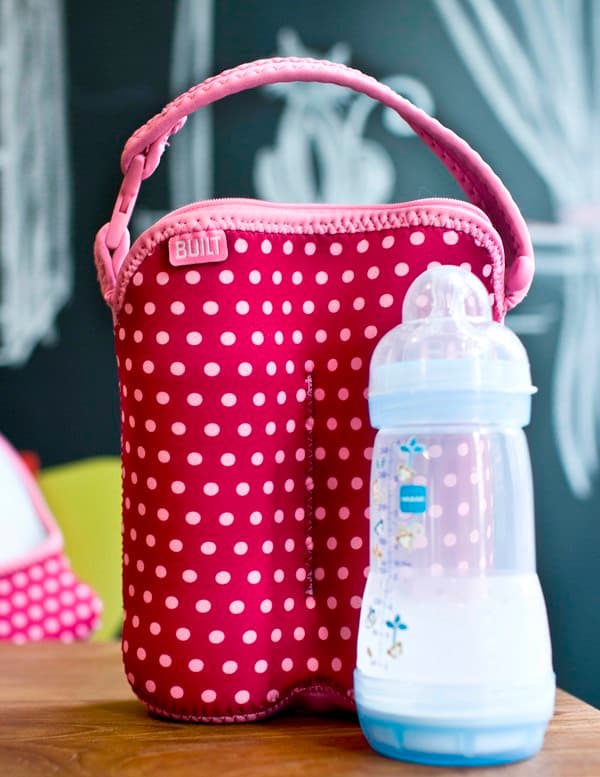 BUILT Bottle Buddy Two Bottle Tote with holder (Baby Pink Mini Dots) 2