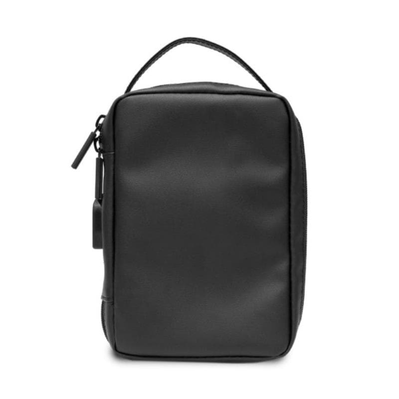 BMW Carbon&Perforated - Bag / organizer with external USB port (Black) 3