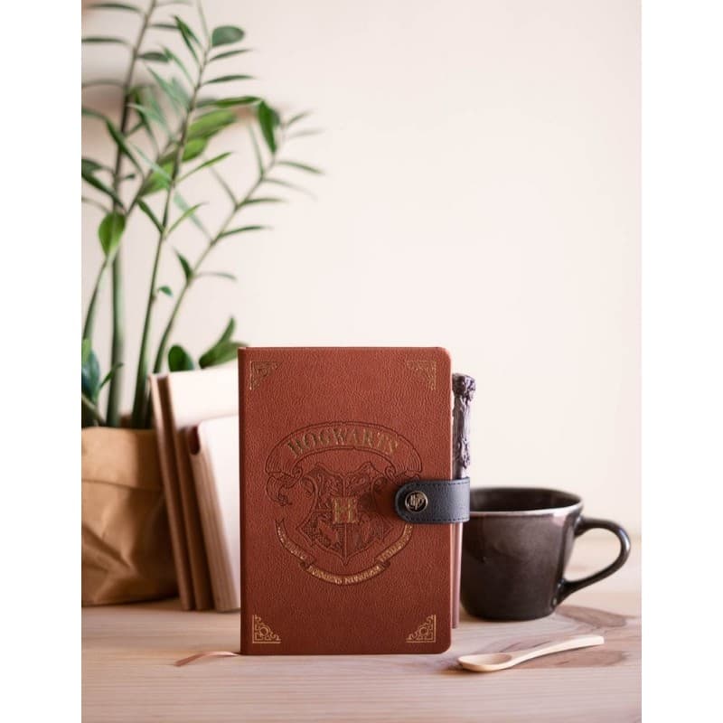 Harry Potter - A5 Notebook / Notebook with Wand-Shaped Pen 5