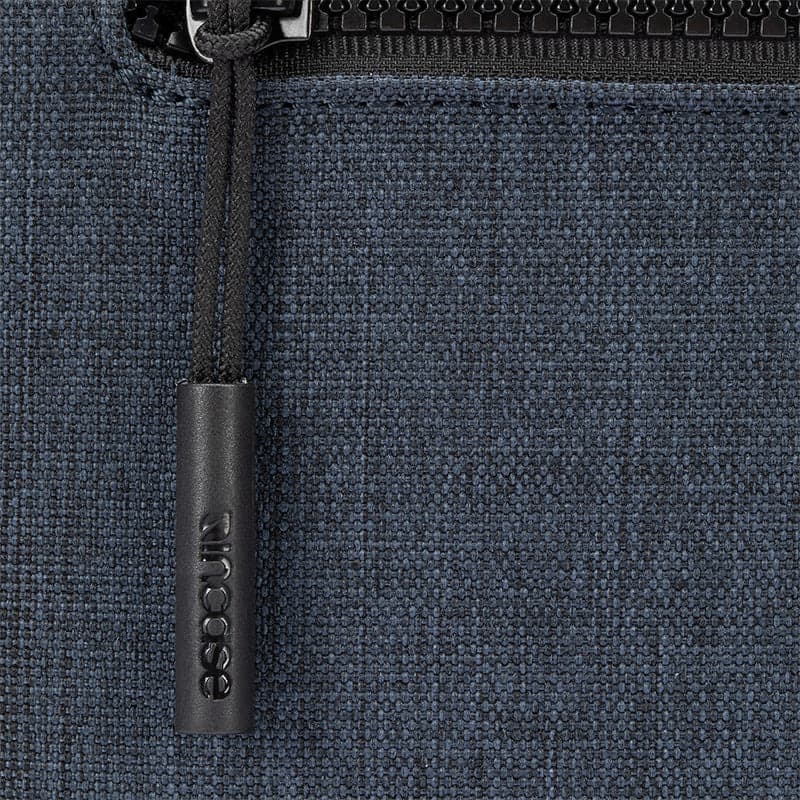Incase Compact Sleeve in Woolenex - Cover with pocket MacBook Pro 14" (navy blue) 8